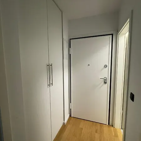 Naomi Znjan Apartament *